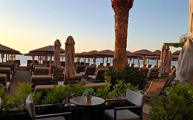 Hotel Avra